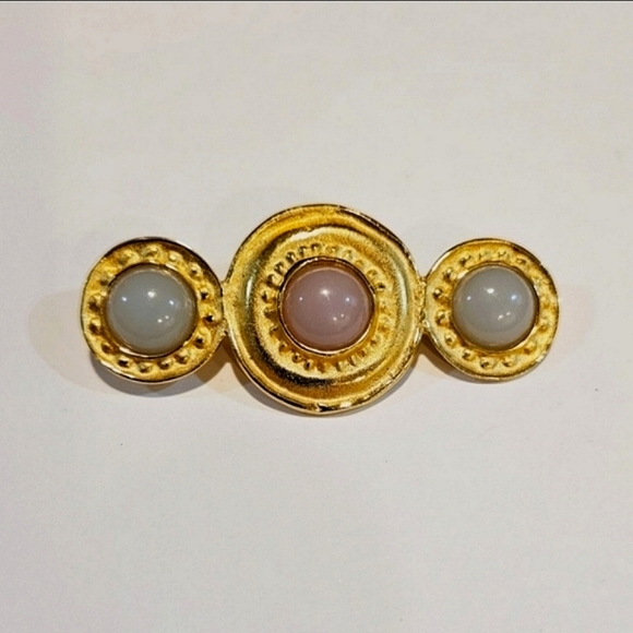 Vintage Givenchy Gripoix and Gold Brooch - Picture 1 of 10